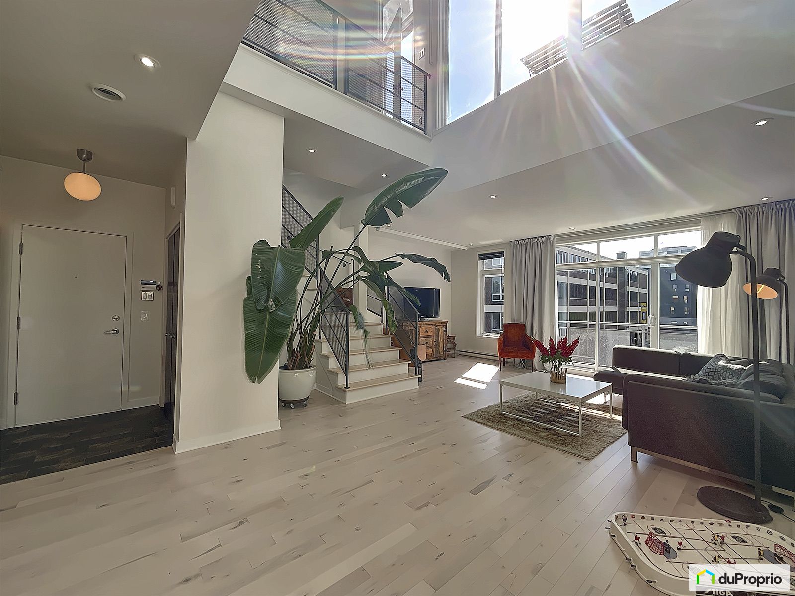 2227 Boulevard De Maisonneuve — photo 2