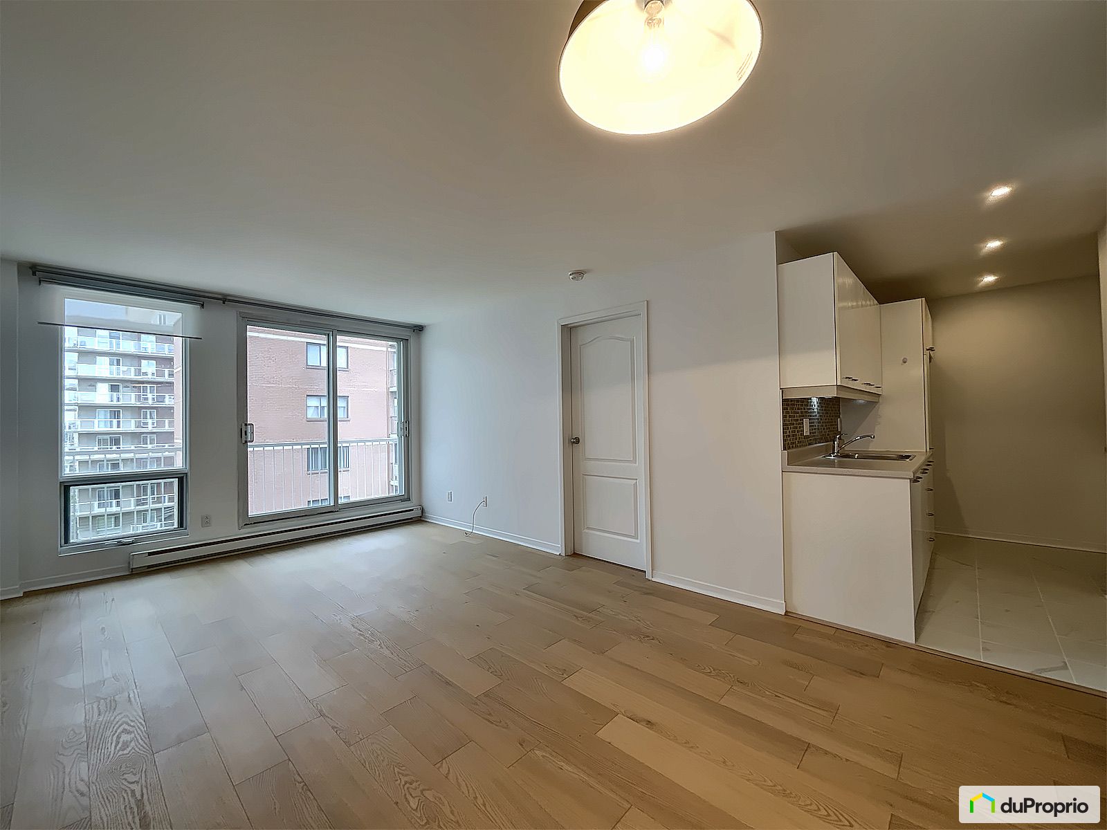 502 6824 Bd Des Roseraie — photo 1