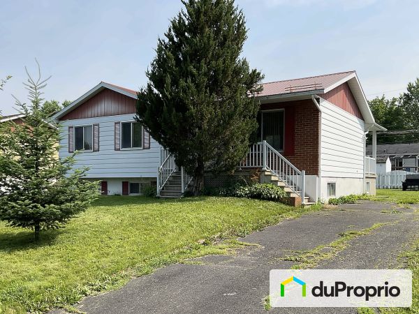 491 rue des Fauvettes, Ste-Julie for sale