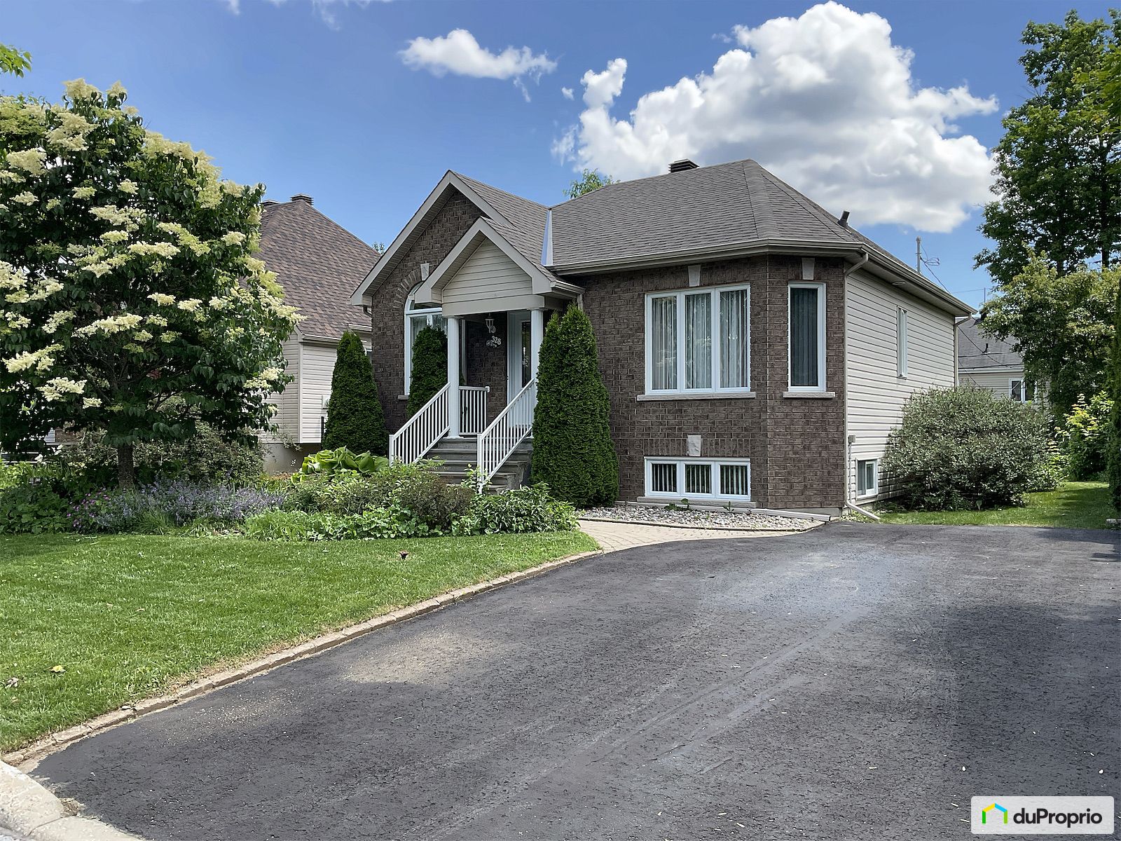 328 Rue Melgund Bouchard — photo 1