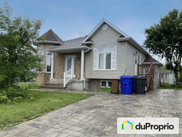 16765-16767 rue de Mousson, Mirabel (St-Janvier) à vendre