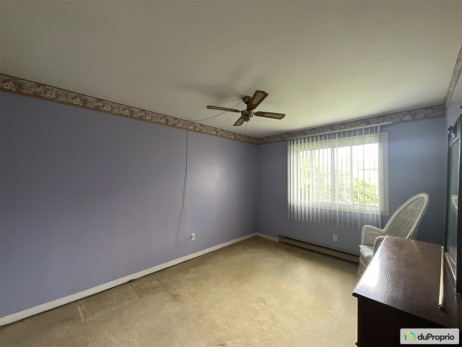 44 555 Montrose Drive — photo 2