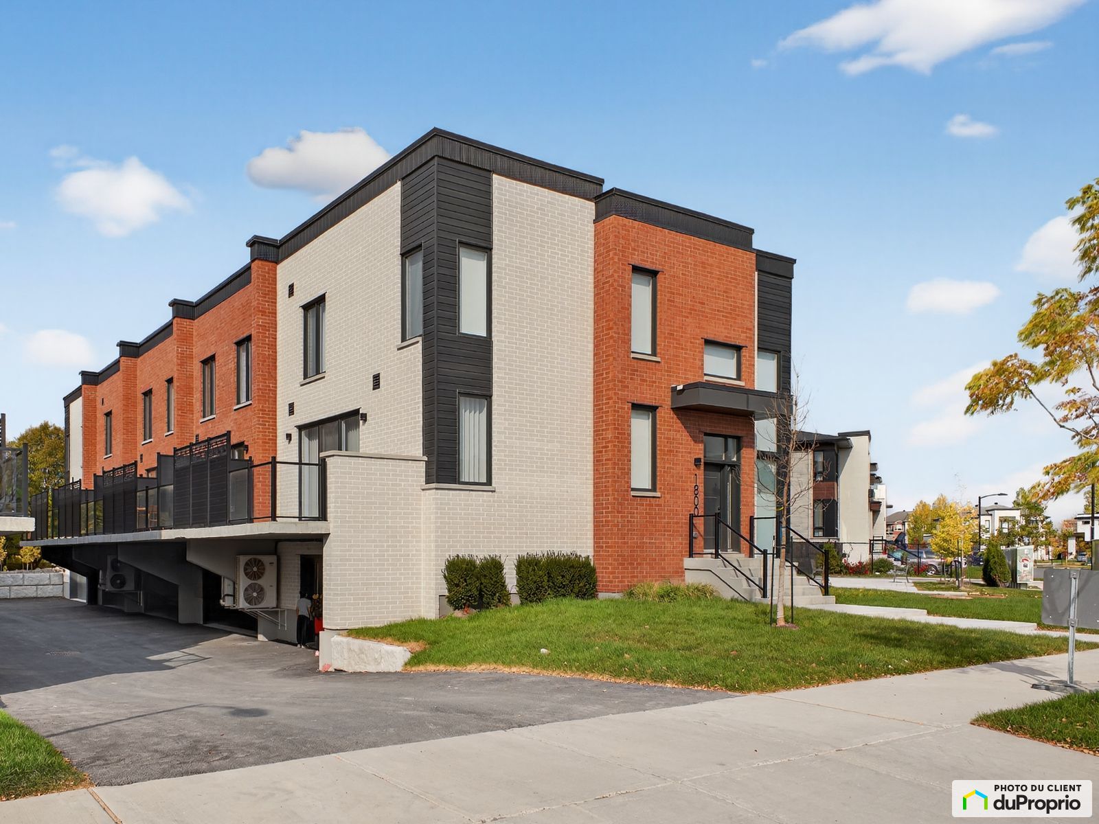 1900 Rue Cloutier — photo 3
