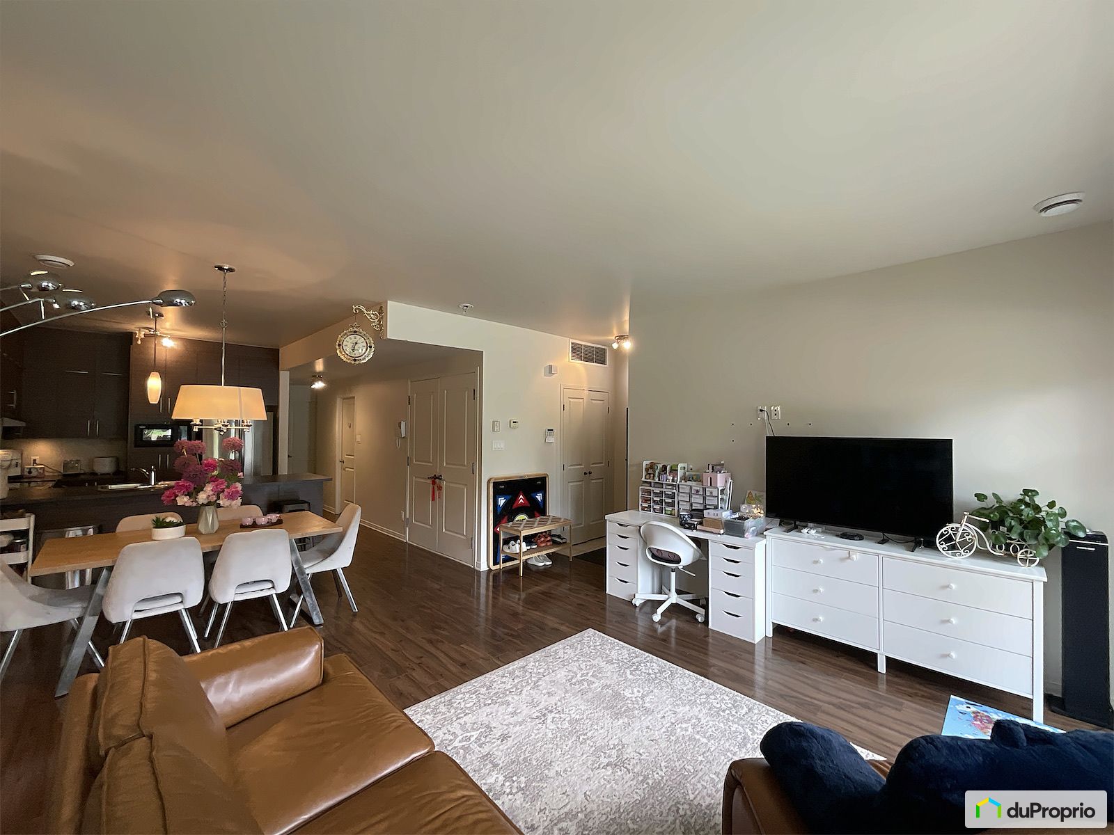 101 14221 Boulevard Cavendish — photo 2