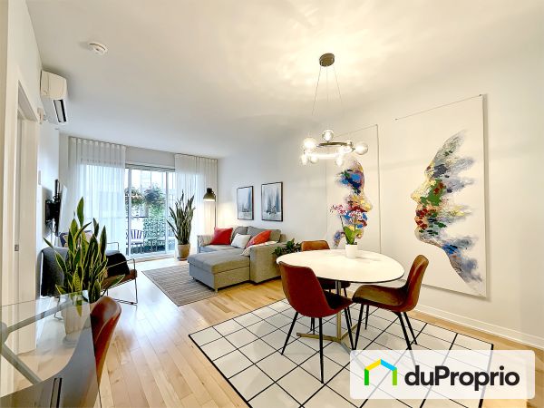 411-131 chemin Bates, Mont-Royal for sale