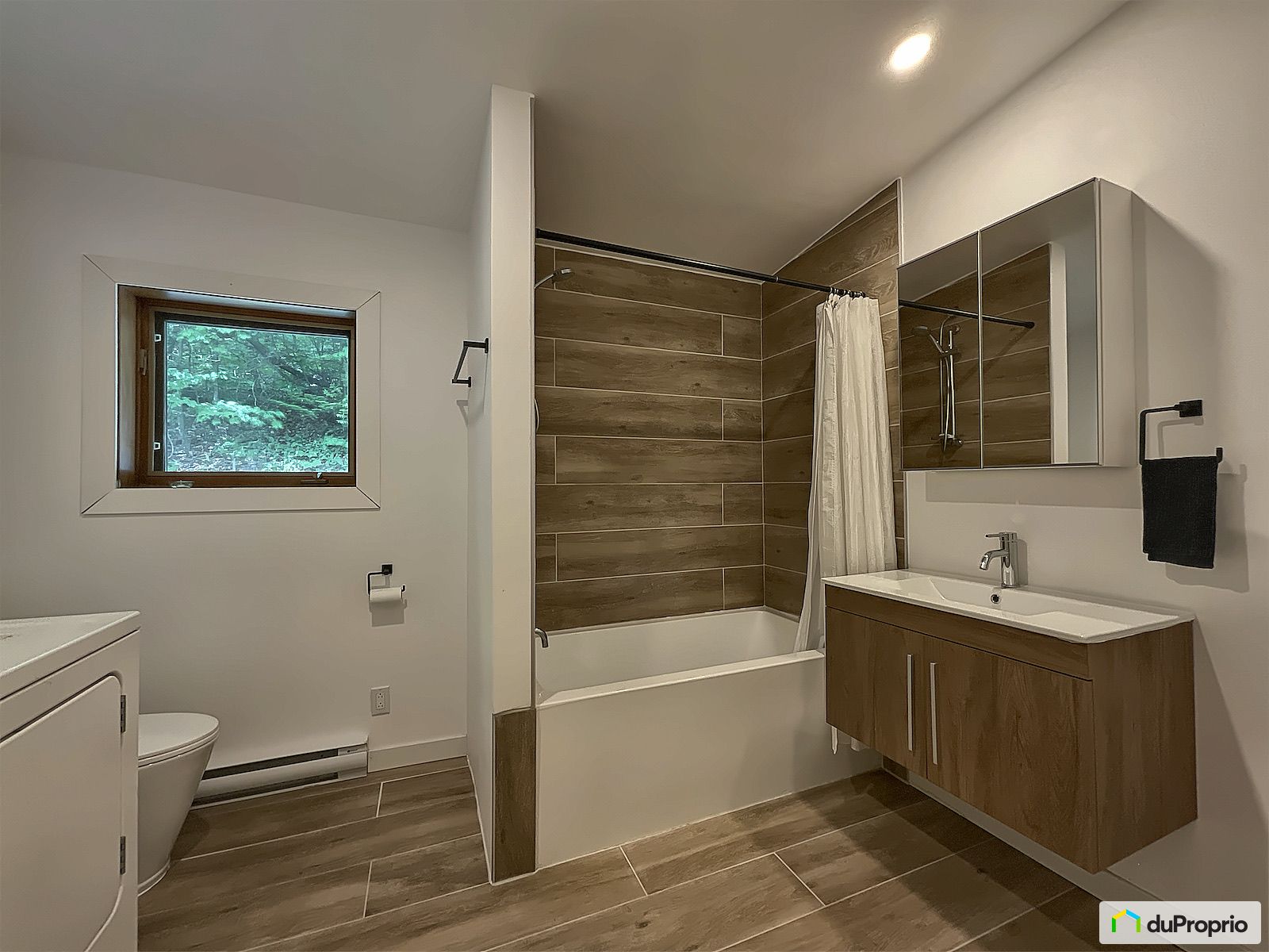 3142 Rue Park — photo 2