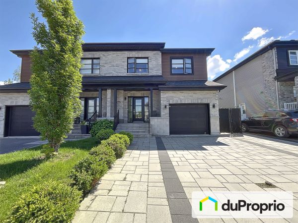 2094, rue Robert-Bouthillette, Ste-Rose à vendre