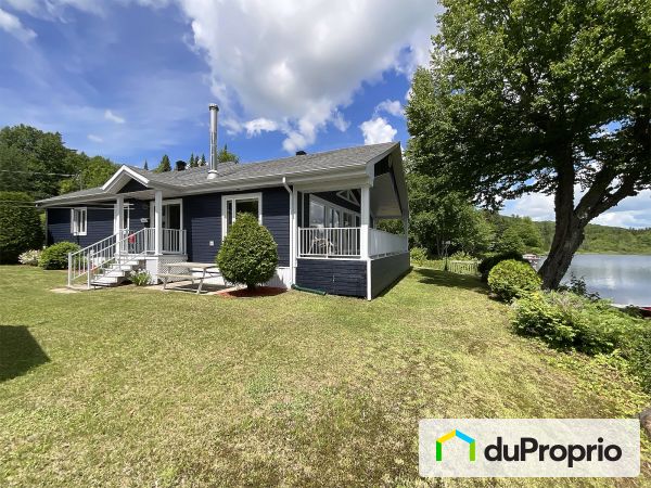 50 chemin des Merisiers, Ste-Thecle for sale