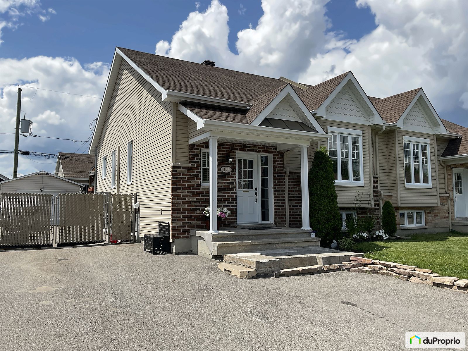 129 Rue Viliotte — photo 2