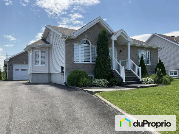 873 rue Barrette, Roberval for sale