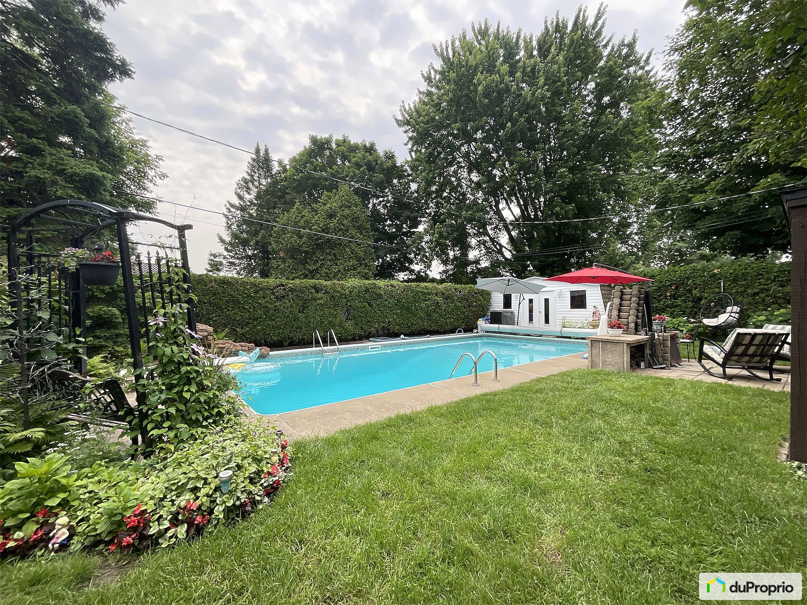 1123 Avenue De Charny — photo 2