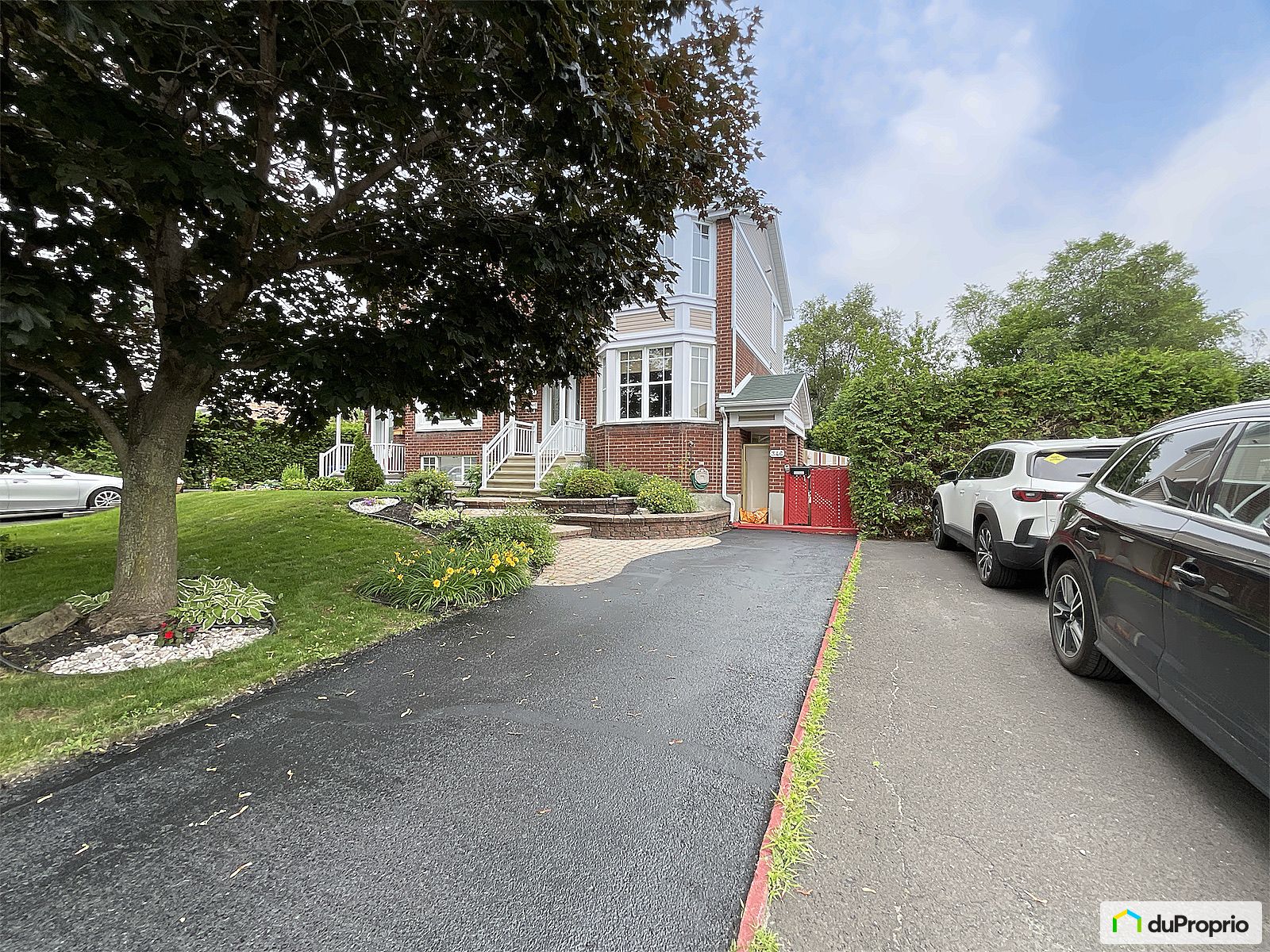 346 Boulevard Roberval Est — photo 2