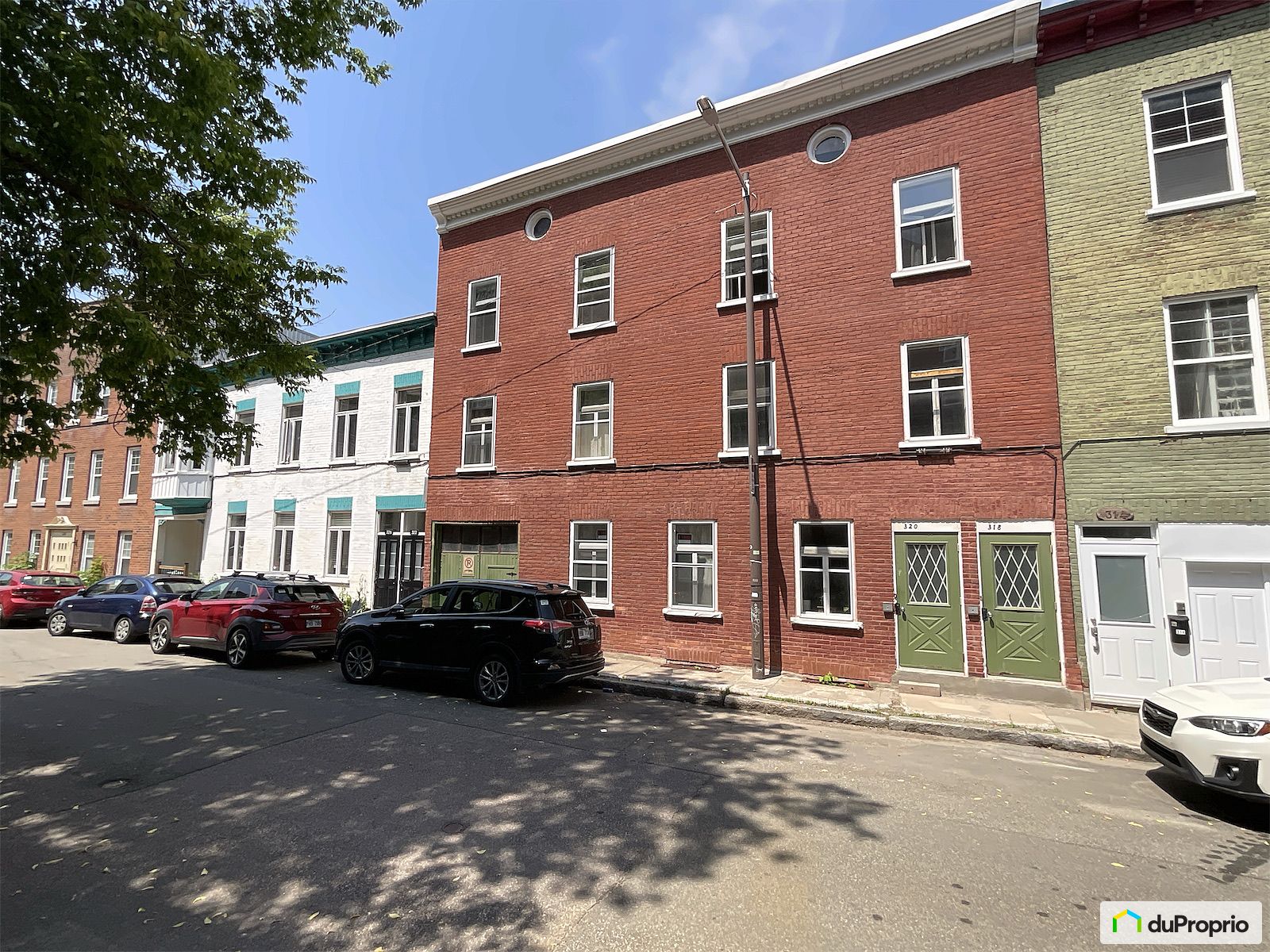 318 320 Rue Des Franciscains — photo 1