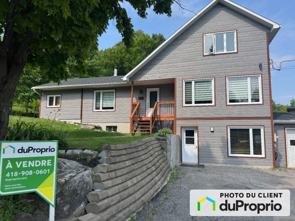 304 chemin du Domaine, St-Augustin-De-Desmaures for sale