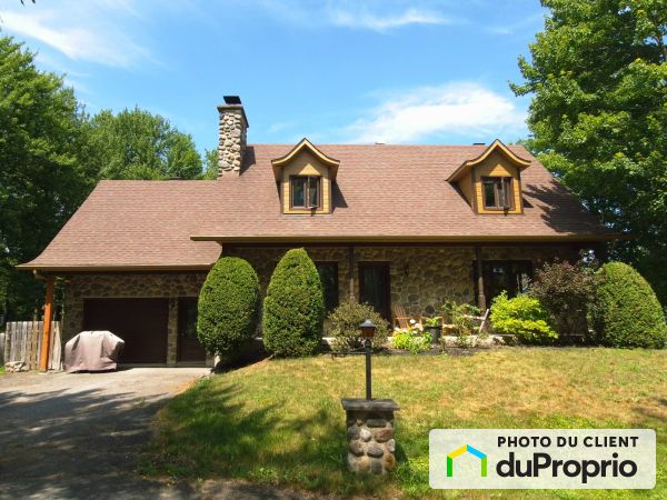 1550, 5e Rang, St-Théodore d'Acton à vendre
