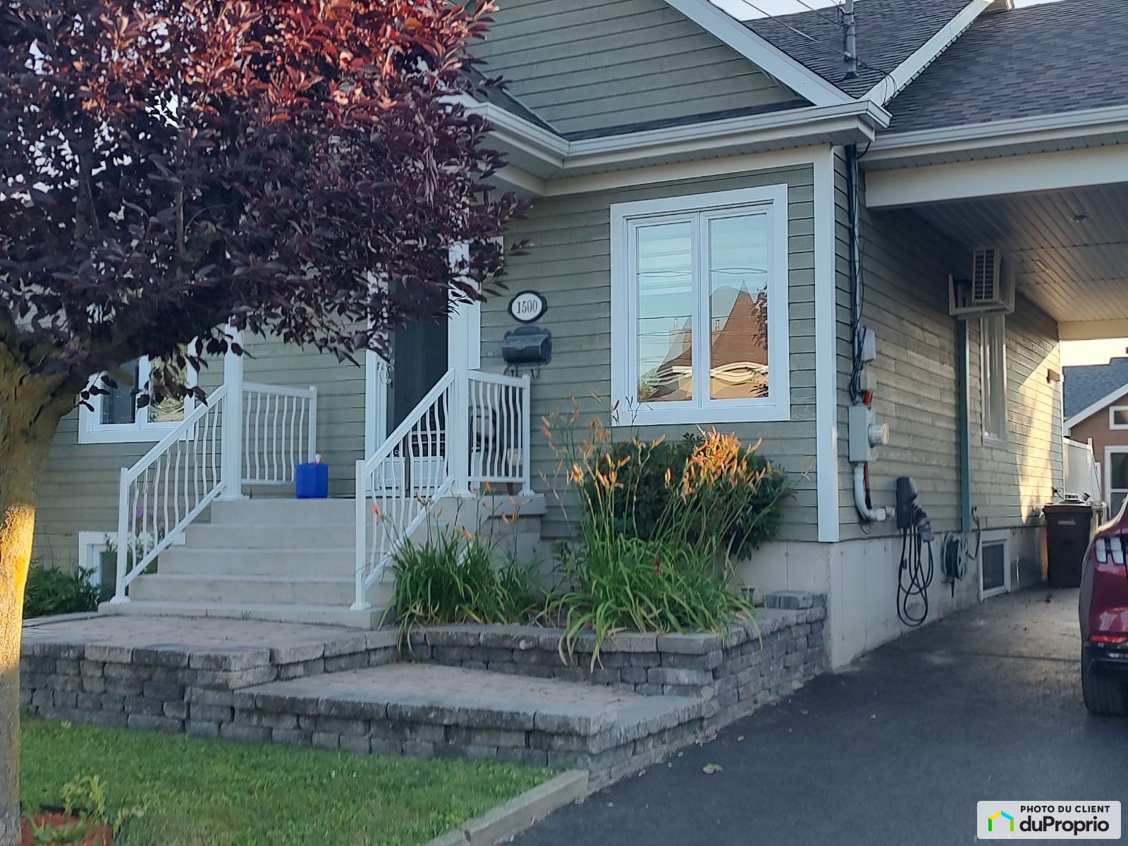 1500 Rue De La Pierre De Lune — photo 1