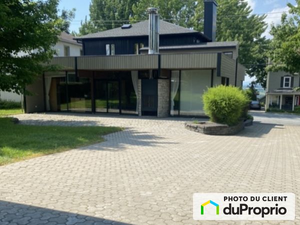 310 rue Principale, St-Victor for sale