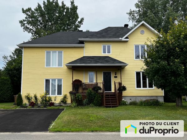 8121, rue des Orioles, Trois-Rivières (Pointe-Du-Lac) à vendre