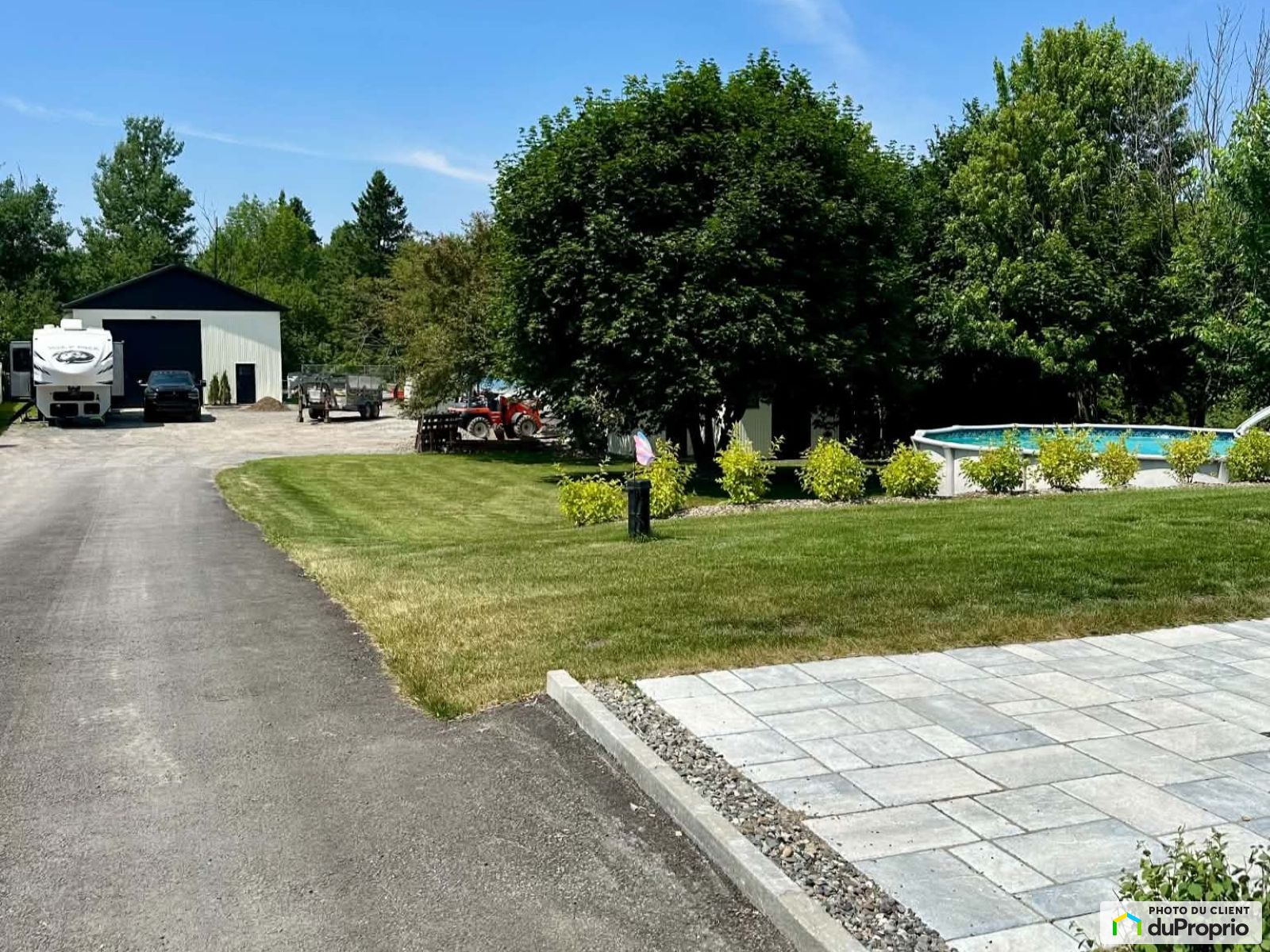 1557 Rue Pierre Beaumont — photo 3