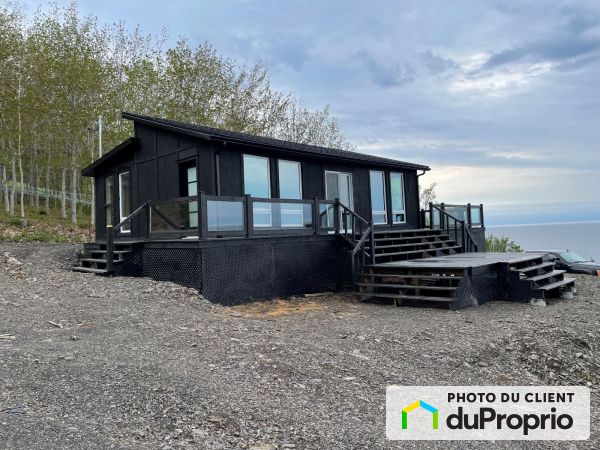 301, route 132, Cloridorme à vendre