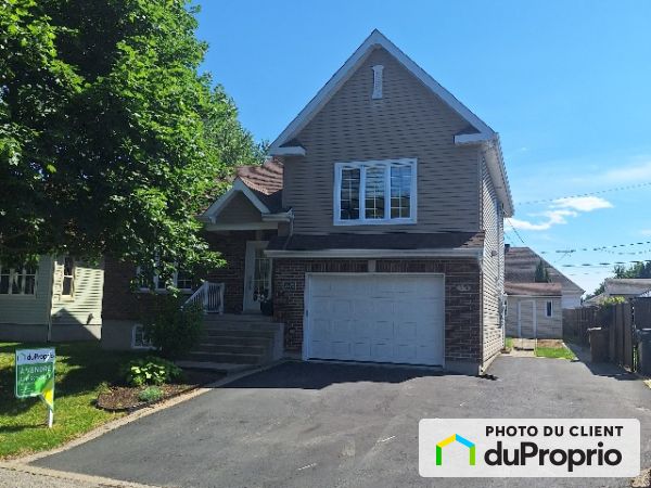 2470-2472 rue de Limoges, Mascouche for sale
