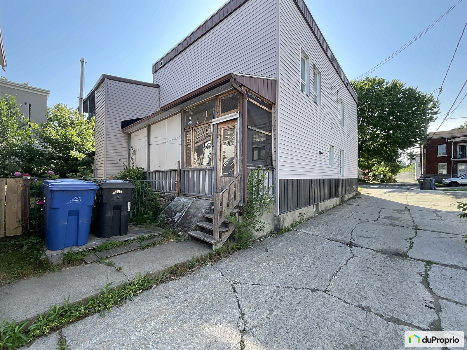 2343 2345 2353 2355 2365 Avenu — photo 2