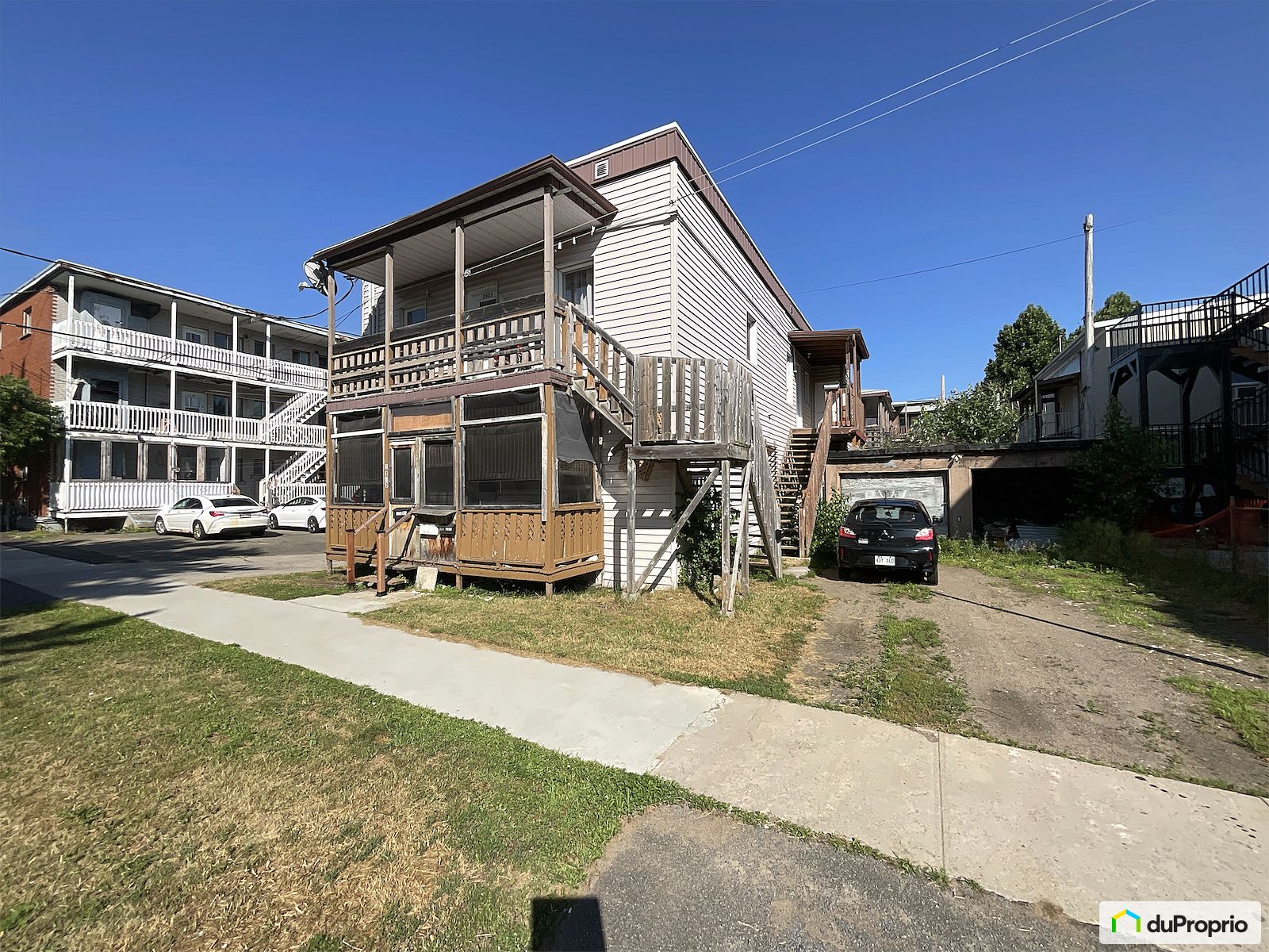 2343 2345 2353 2355 2365 Avenu — photo 3