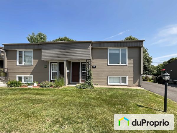756 rue de la Gorgendière, Ste-Marie for sale