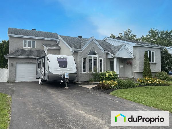 14 rue Paul, St-Clet for sale