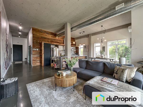 201-1365 chemin Royal, Ile d'Orléans (St-Pierre) for sale