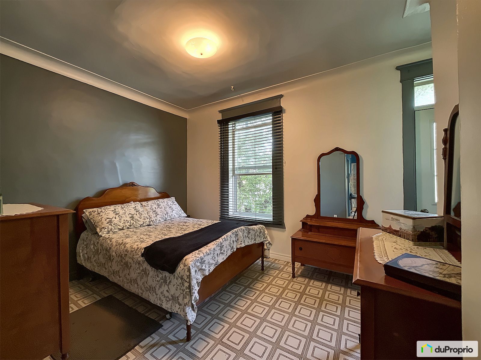 7738 7740 7742 Rue Henri Julie — photo 3