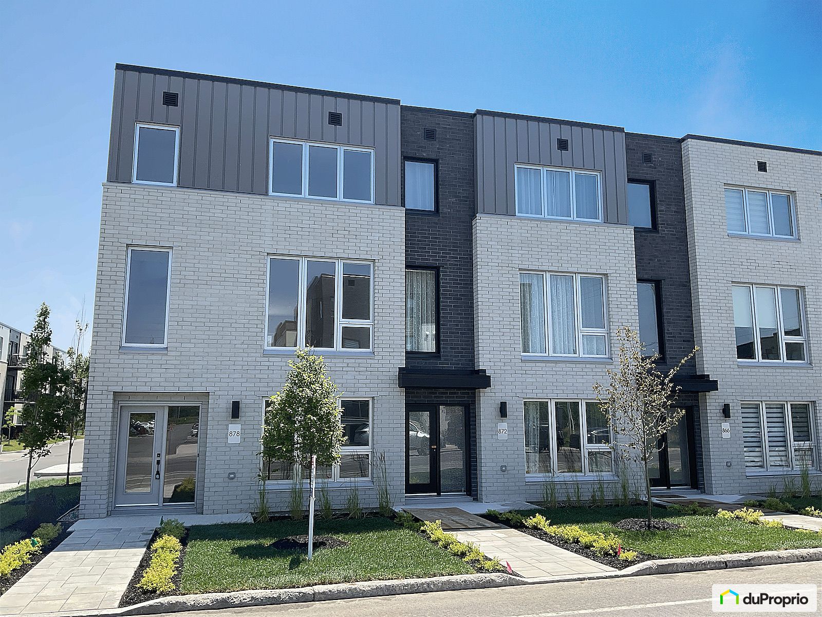 878 Rue Peladeau — photo 1