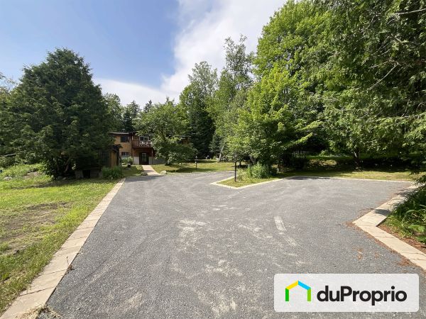 16 rue du Joli-Pionnier, Ste-Marguerite-Du-Lac-Masson for sale