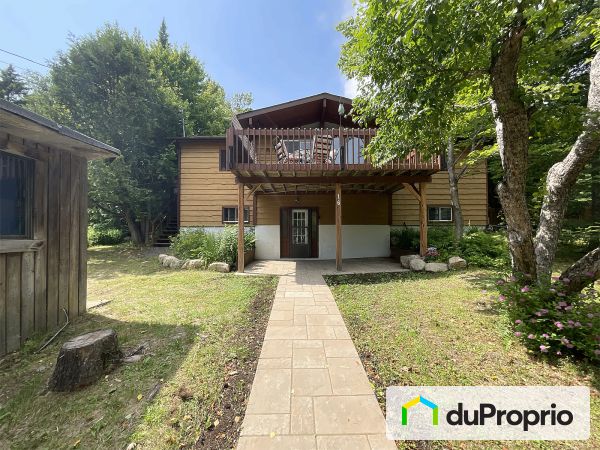 16 rue du Joli-Pionnier, Ste-Marguerite-Du-Lac-Masson for sale