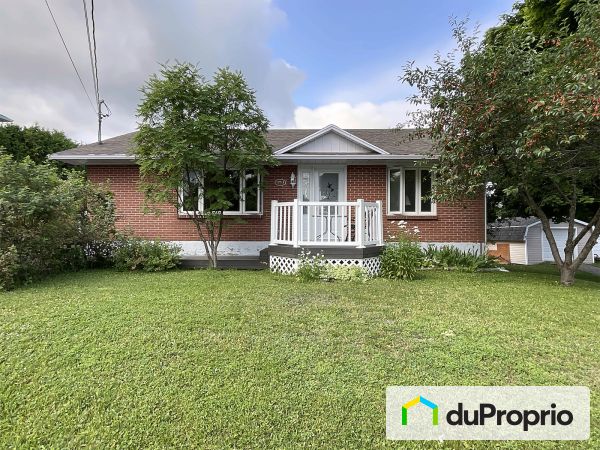 1754, rue Lindsay, Mont-Joli à vendre