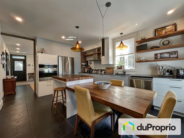 Kitchen - 384-386 6e rue, Limoilou for sale