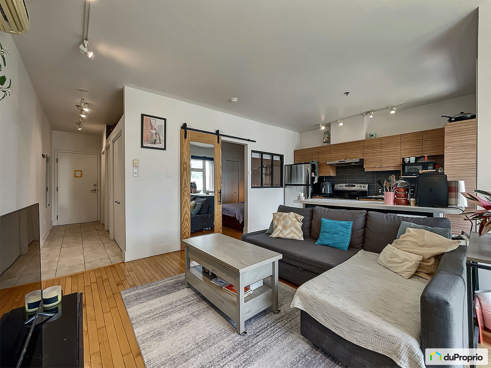 218 5400 Rue Saint Andre — photo 3