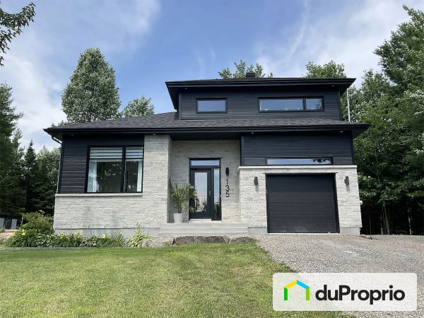 135 rue des Saphirs, Ste-Sophie for sale