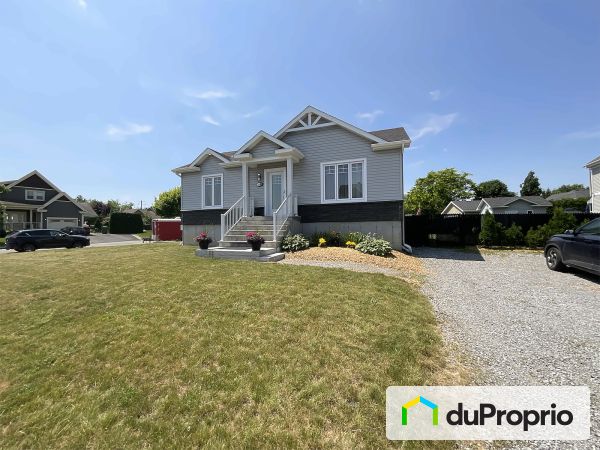 4920 rue du Vert, St-Hyacinthe for sale