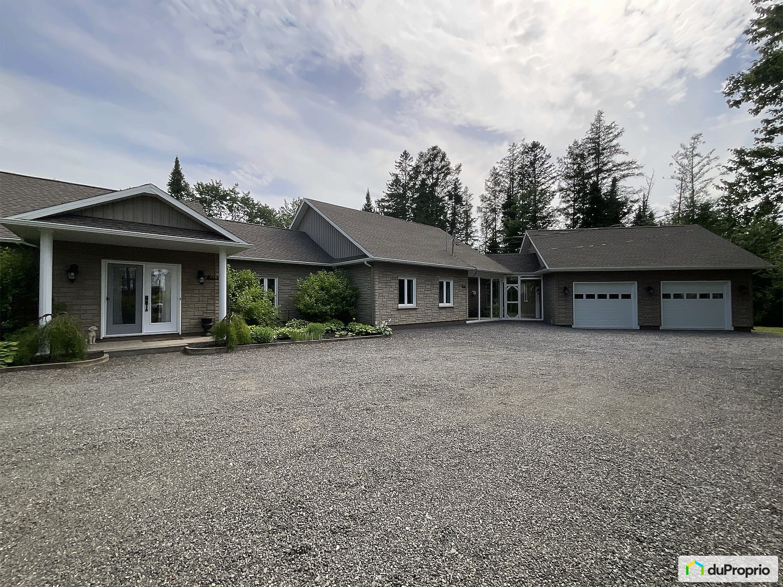 114 Route De La Jacques Cartie — photo 1