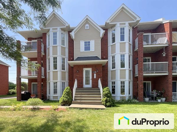 3-4385 boulevard Saint-Laurent, Ste-Catherine for sale