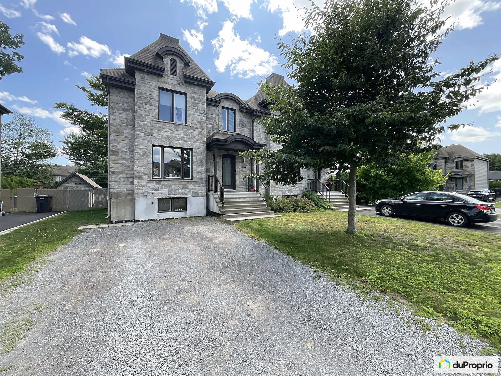 7195 Rue Charles Aubert — photo 1