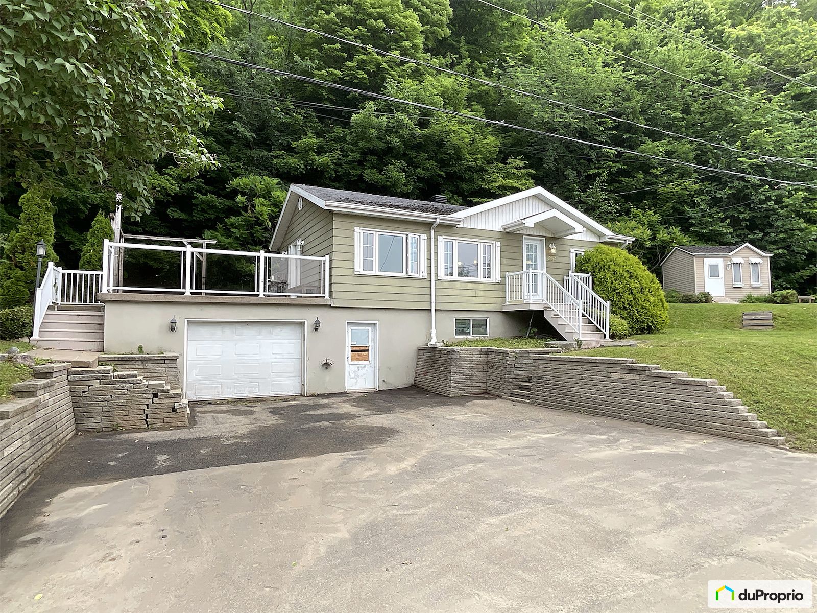 284 Chemin Du Roy — photo 1