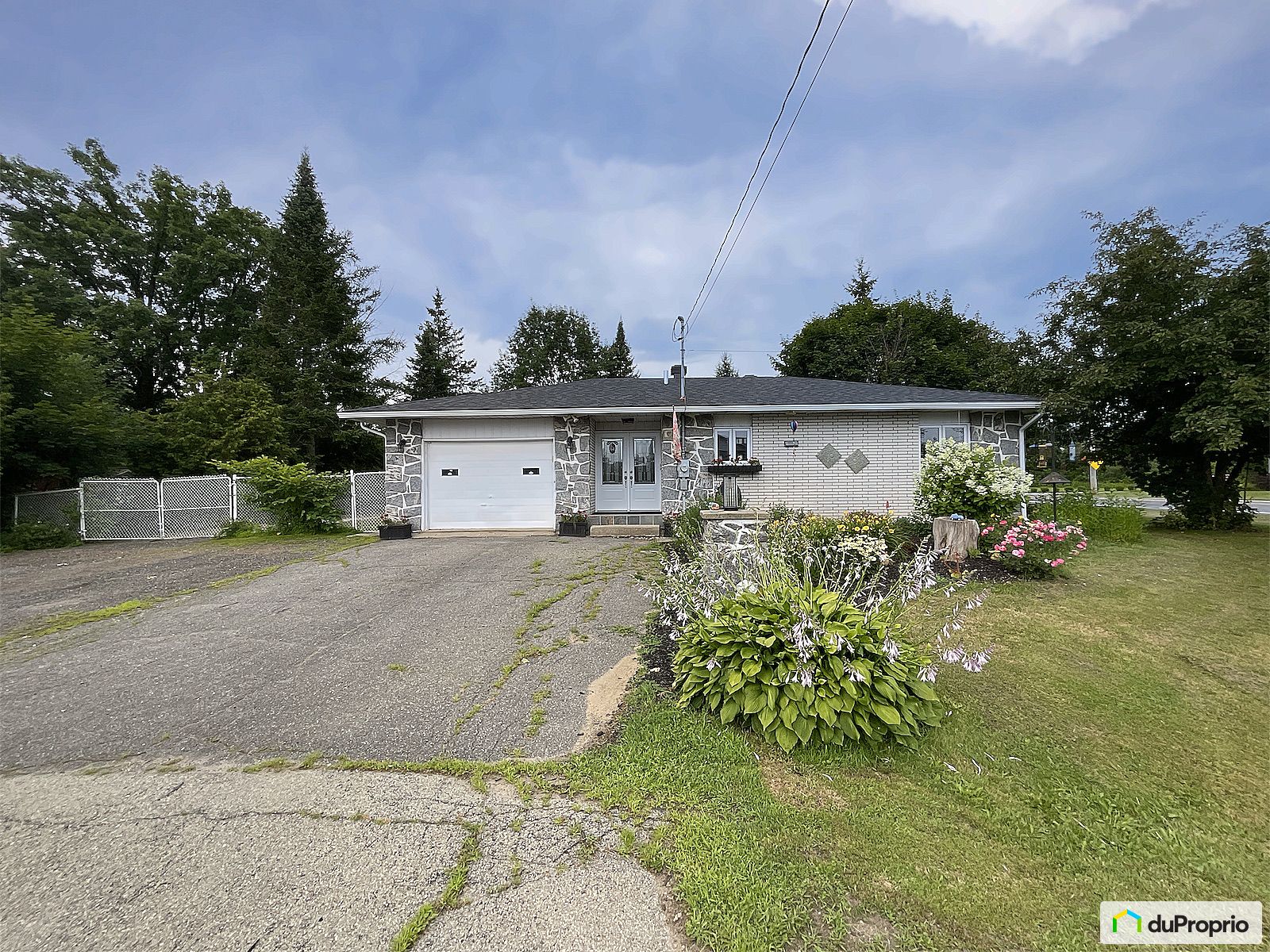 208 Rue Principale — photo 1