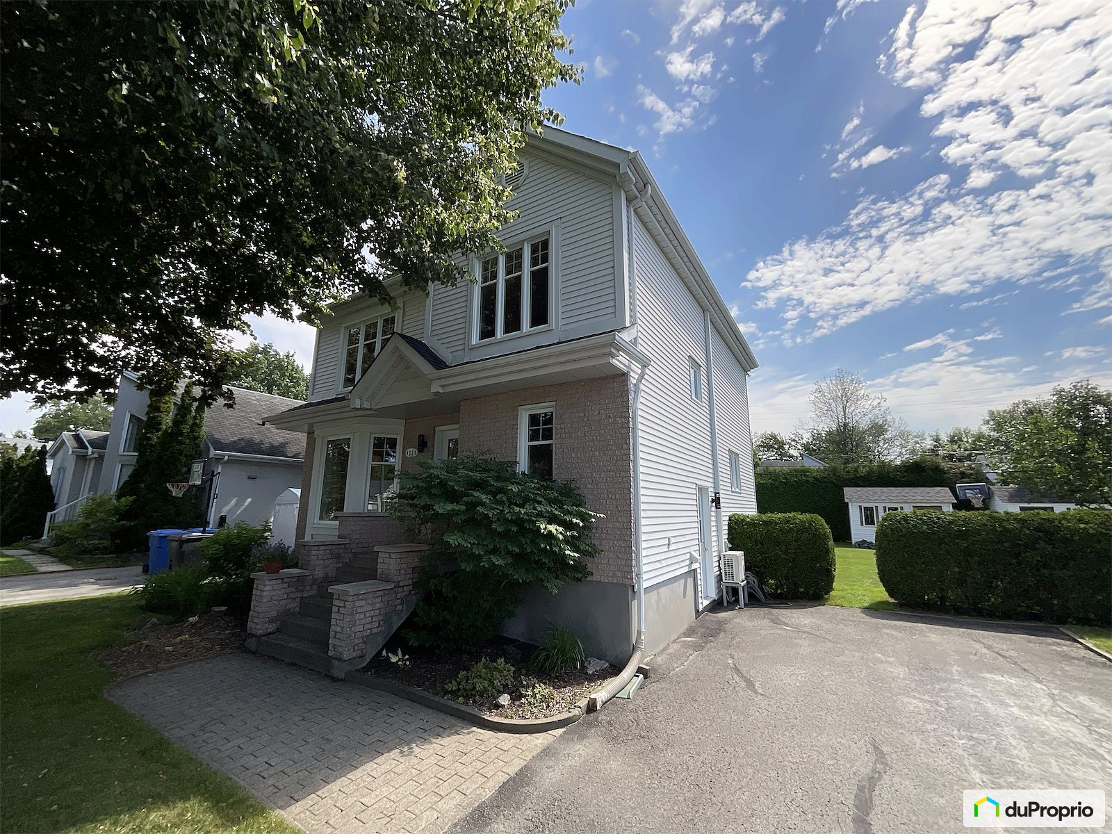 1151 Boulevard Celoron — photo 3
