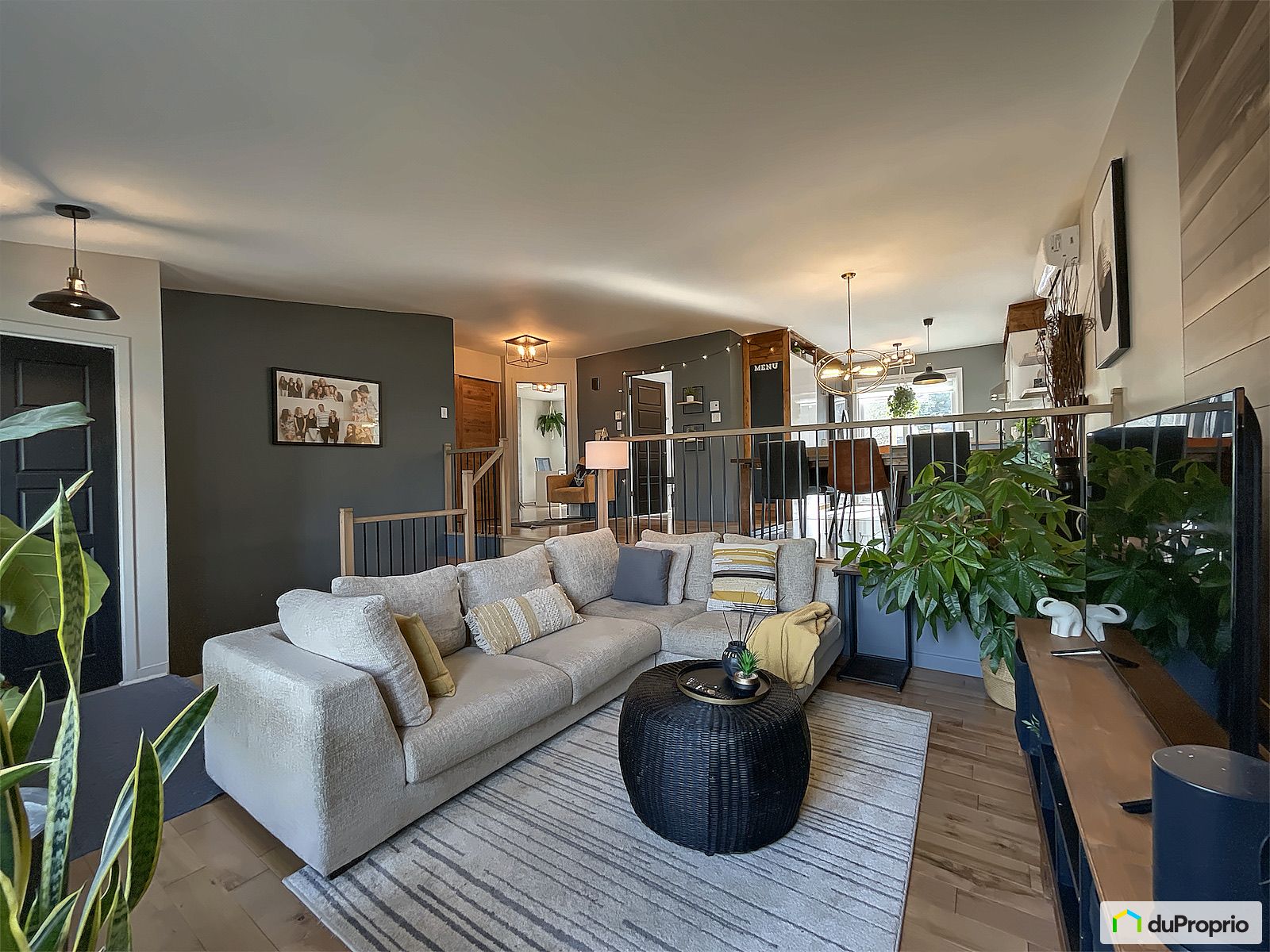 1445 Avenue Louise — photo 2