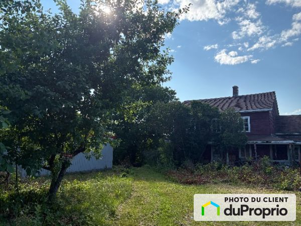 5 chemin des Roy, Berthier-Sur-Mer for sale