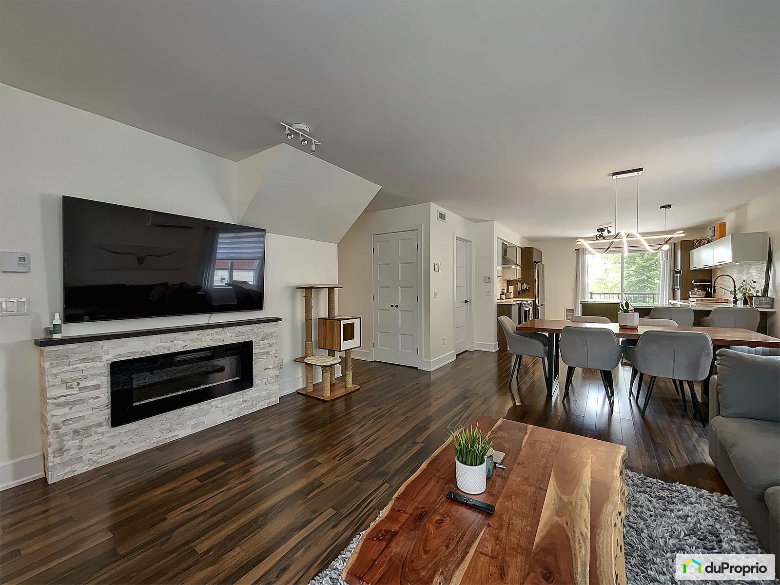 444 Boulevard Des Cepages — photo 2