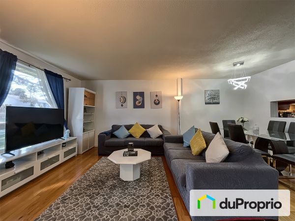 Apartment Living Room - 186 rue de la Terrasse-Eardley, Gatineau (Aylmer) for sale