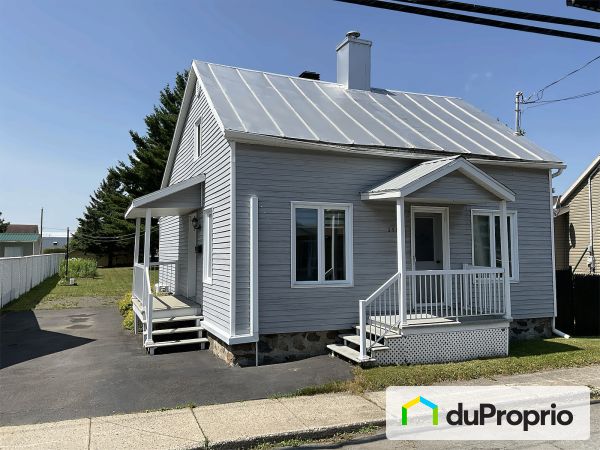 2373, avenue St-Germain, Plessisville à vendre